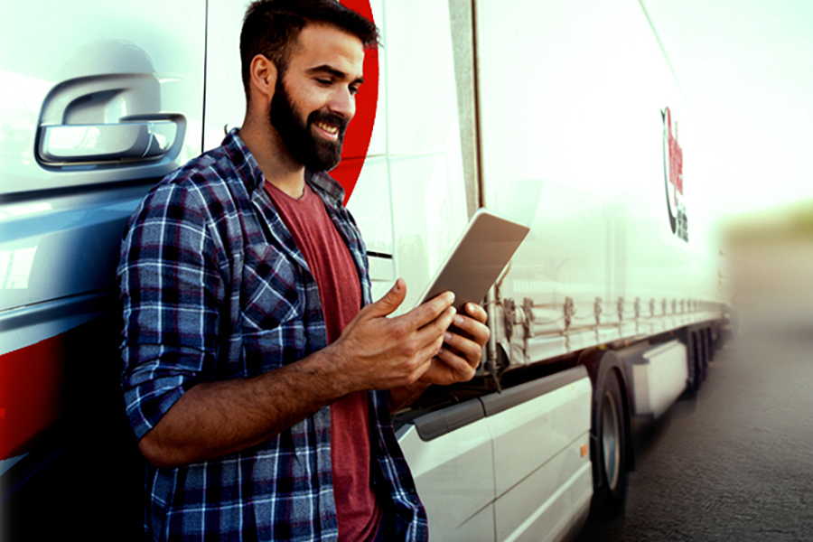 customer reading from an electronic device